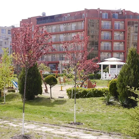 студия в комплекс афродита 2 Apartamento *